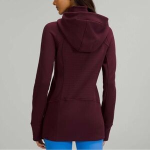Lululemon Hooded Radiant JacketCassis
